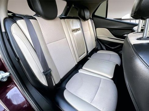 Used 2018 Buick Encore Preferred image 23