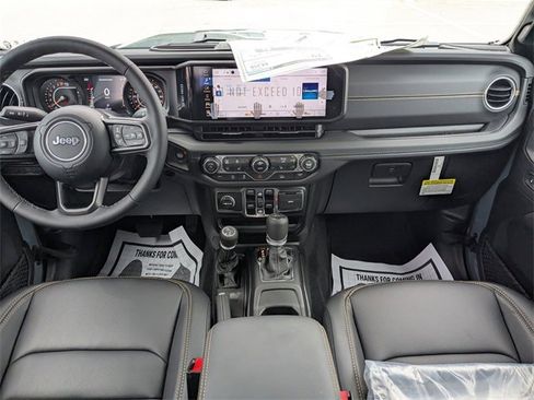 New 2025 Jeep Gladiator Sport w/ Premium Package image 14