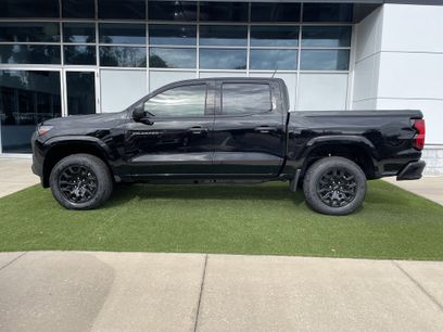 New 2026 Chevrolet Colorado W/T w/ WT Custom Package