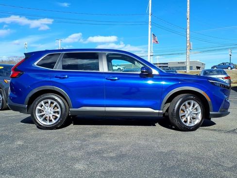 Used 2024 Honda CR-V EX-L image 2