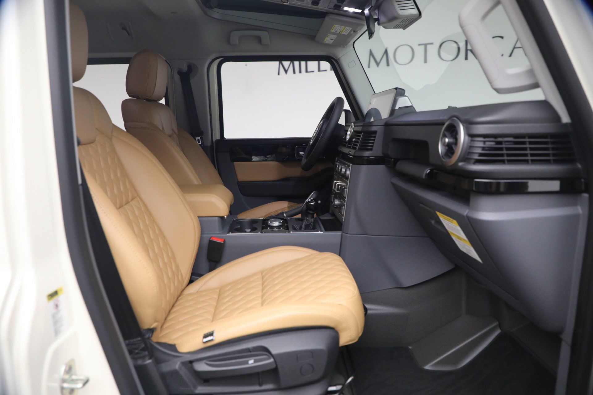Used 2025 INEOS Grenadier Station Wagon AWD/4WD image 18