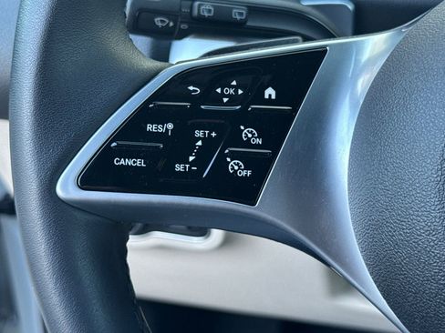 Certified 2025 Mercedes-Benz GLB 250 image 28