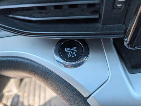 Used 2022 Ford Explorer XLT RWD image 60