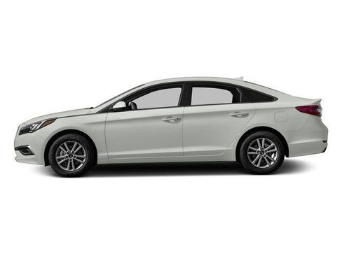 Used 2016 Hyundai Sonata SE FWD image 4