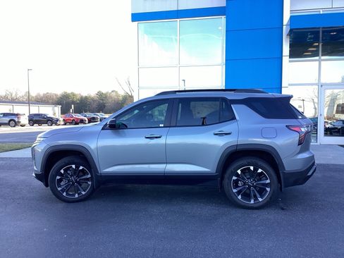 Used 2026 Chevrolet Equinox RS w/ Convenience Package III image 6