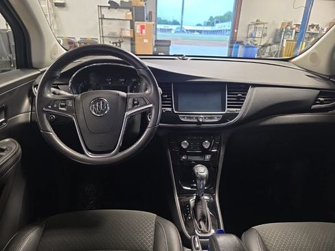 Used 2019 Buick Encore Preferred FWD image 4