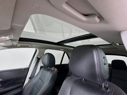 Certified 2025 Mercedes-Benz GLE 350 4MATIC image 24