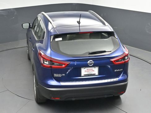 Used 2020 Nissan Rogue Sport SV w/ All-Weather Package image 33