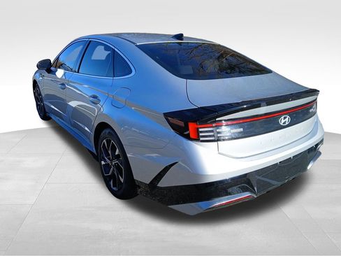 Used 2024 Hyundai Sonata SEL image 8