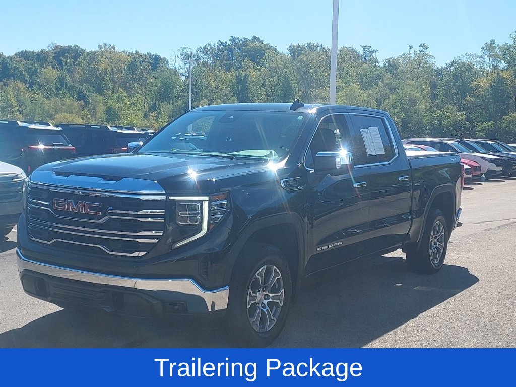 Used 2025 GMC Sierra 1500 SLT AWD/4WD image 3
