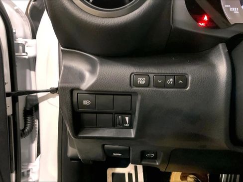 Used 2025 Lexus IS 350 F Sport w/ Navigation Package image 35