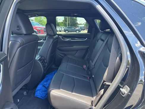 Used 2020 Cadillac XT5 Premium Luxury FWD image 7