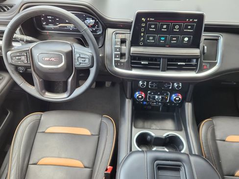 Used 2023 GMC Yukon AT4 w/ AT4 Premium Plus Package image 28