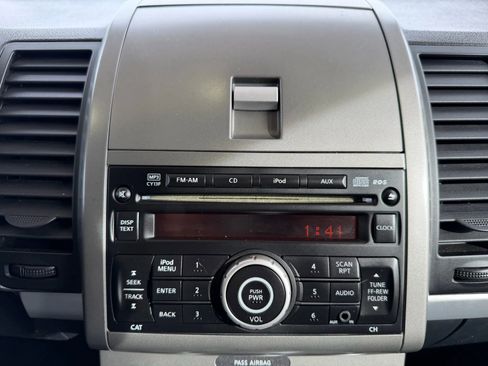 Used 2011 Nissan Sentra 2.0 S image 16