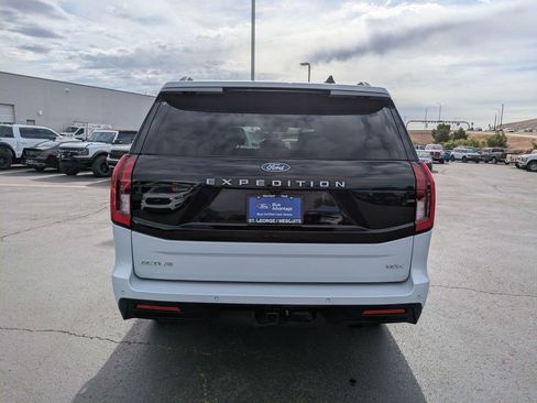 Used 2025 Ford Expedition Max Active AWD/4WD image 6