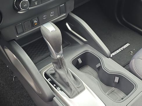 New 2026 Nissan Frontier SV image 26