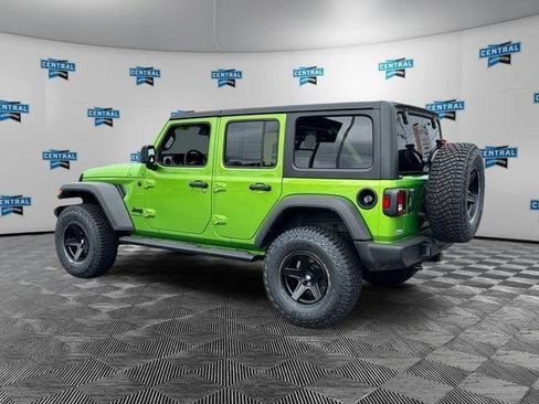 Used 2025 Jeep Wrangler Unlimited Sport AWD/4WD image 4