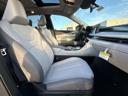 New 2026 INFINITI QX60 Luxe w/ Cargo Package image 20