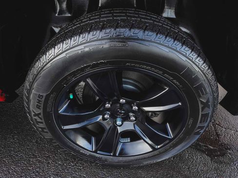 Used 2023 RAM 1500 Big Horn image 8