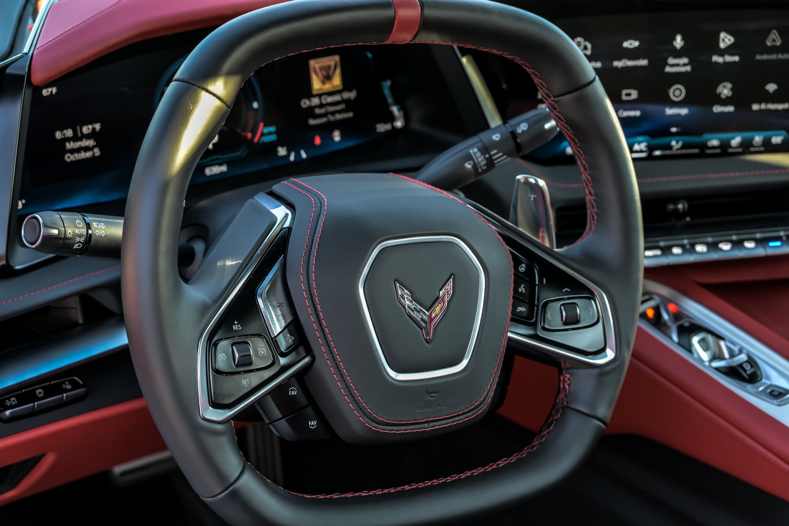 Used 2026 Chevrolet Corvette Stingray Premium Conv w/ Z51 Performance Package RWD image 28