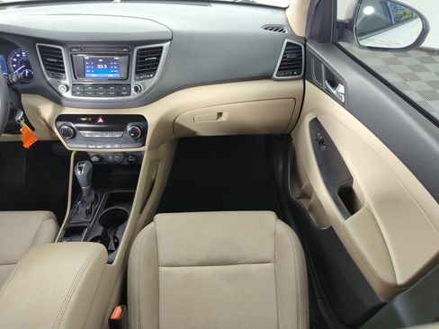 Used 2017 Hyundai Tucson SE FWD image 16