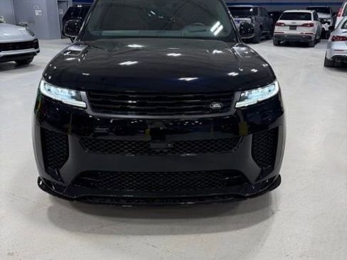 Used 2025 Land Rover Range Rover Sport SV Edition Two image 12