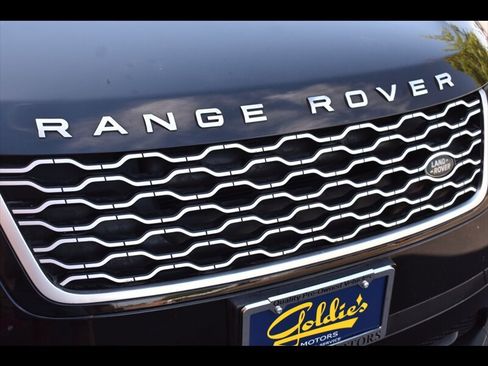 Used 2018 Land Rover Range Rover Velar S AWD/4WD image 45