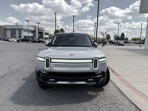 Used 2024 Rivian R1S Adventure AWD/4WD image 3