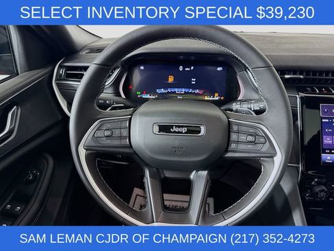 New 2025 Jeep Grand Cherokee L Altitude image 11