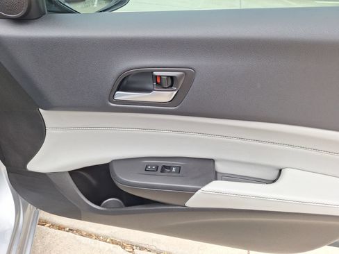 Used 2022 Acura ILX w/ Premium Package FWD image 33