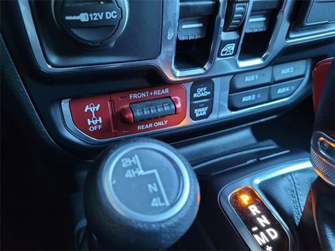 Certified 2024 Jeep Wrangler Rubicon image 13