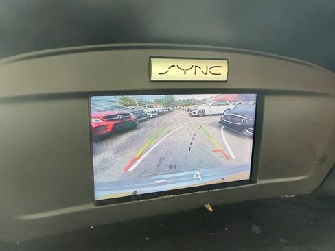 Used 2016 Ford Escape SE FWD image 18