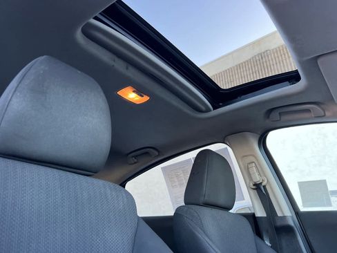 Used 2017 Honda HR-V EX image 17