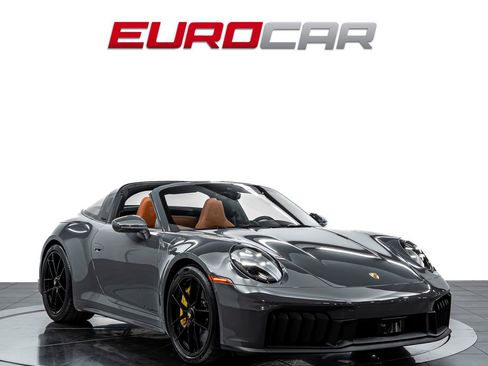 Used 2026 Porsche 911 Targa 4 GTS image 9