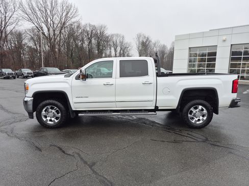Used 2016 GMC Sierra 2500 SLT w/ Duramax Plus Package image 3