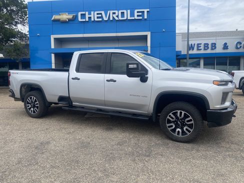 Used 2022 Chevrolet Silverado 2500 Custom w/ Custom Value Package AWD/4WD image 1