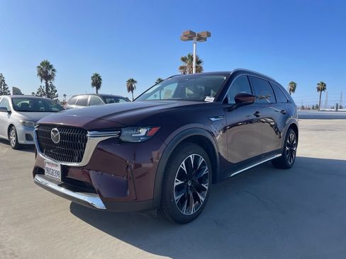 Certified 2024 MAZDA CX-90 Plug-In Hybrid w/ Premium Pkg AWD/4WD image 5