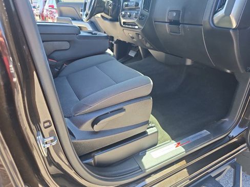 Used 2018 Chevrolet Silverado 1500 LT w/ All Star Edition AWD/4WD image 42