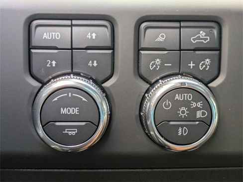 New 2025 GMC Sierra 2500 Denali w/ Denali Reserve Package image 27