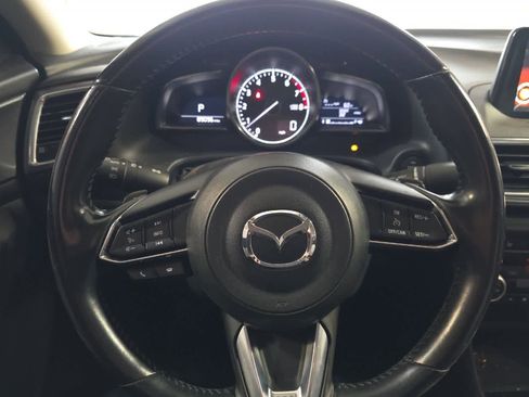 Used 2017 MAZDA MAZDA3 Grand Touring w/ Premium Equipment Package FWD image 23