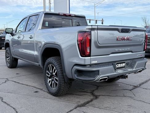 Used 2025 GMC Sierra 1500 AT4 w/ AT4 Premium Package image 6