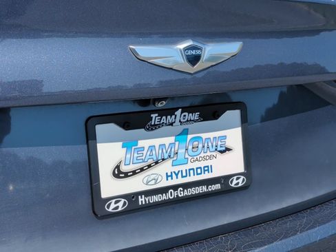 Used 2015 Hyundai Genesis 3.8 RWD image 15