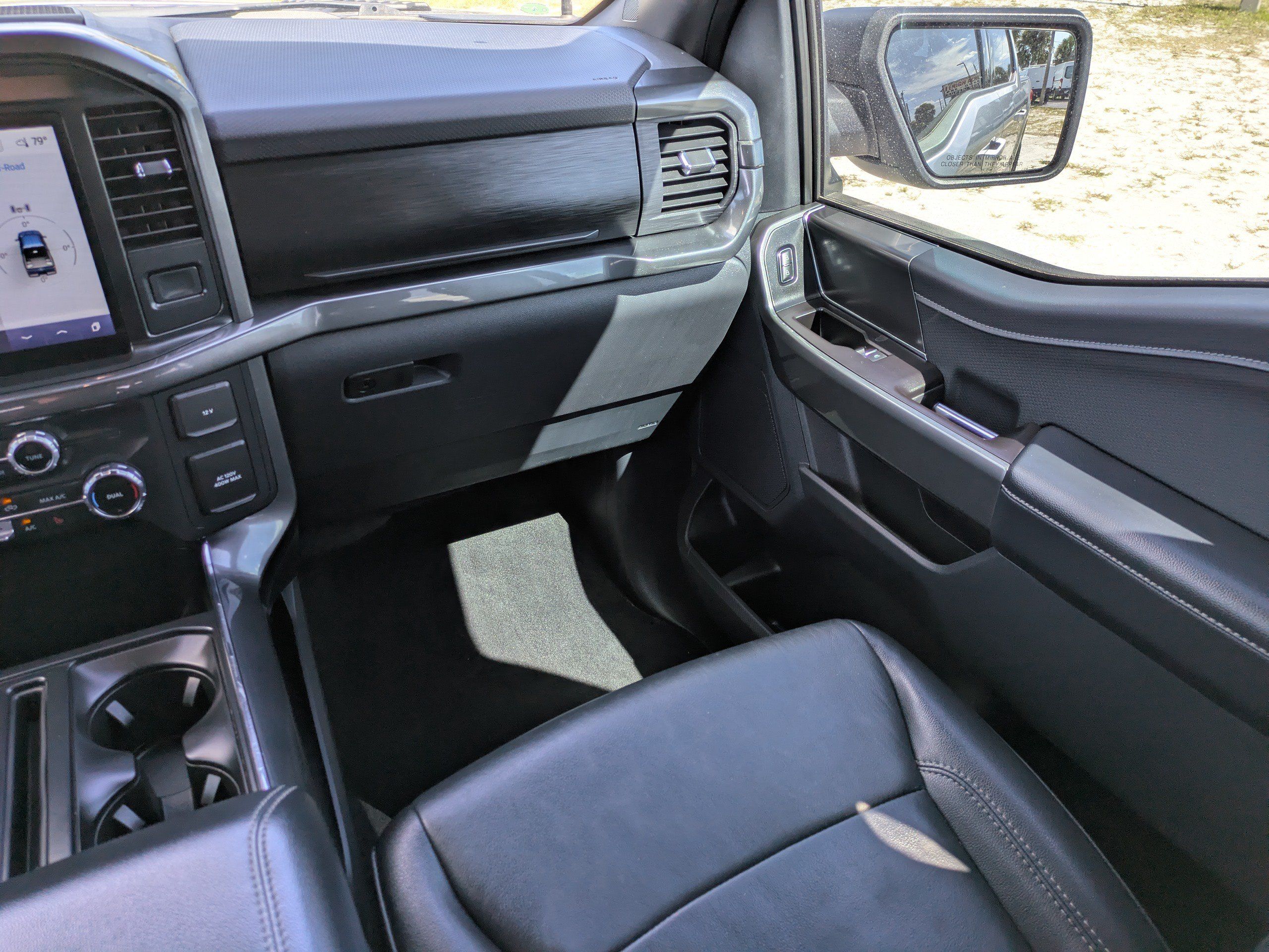 Used 2022 Ford F150 XLT w/ Equipment Group 302A High RWD image 16