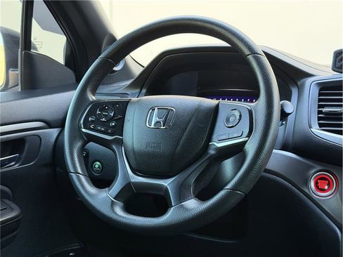 Used 2019 Honda Passport Sport image 9
