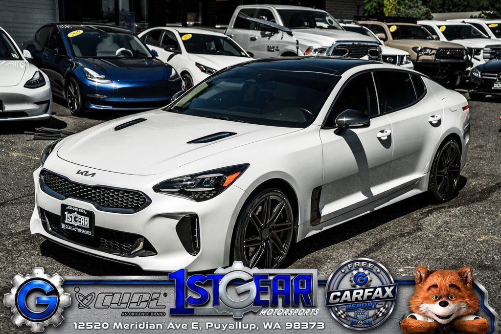 Used 2022 Kia Stinger GT1 AWD/4WD image 1