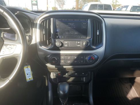 Used 2022 GMC Canyon Elevation w/ Trailering Package image 10