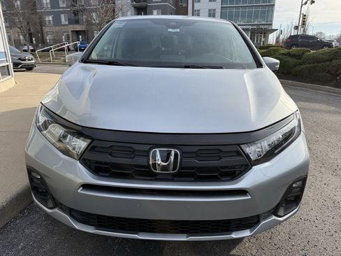 Used 2026 Honda Odyssey EX-L image 3