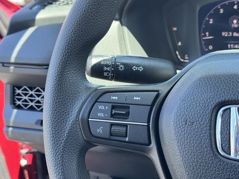 Used 2023 Honda Accord LX image 17