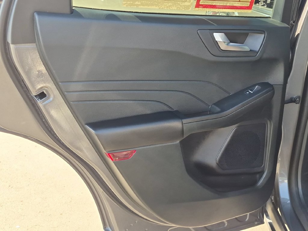 Used 2026 Ford Escape ST-Line AWD/4WD image 27