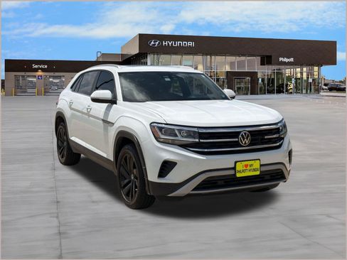 Used 2023 Volkswagen Atlas Cross Sport SE FWD image 7